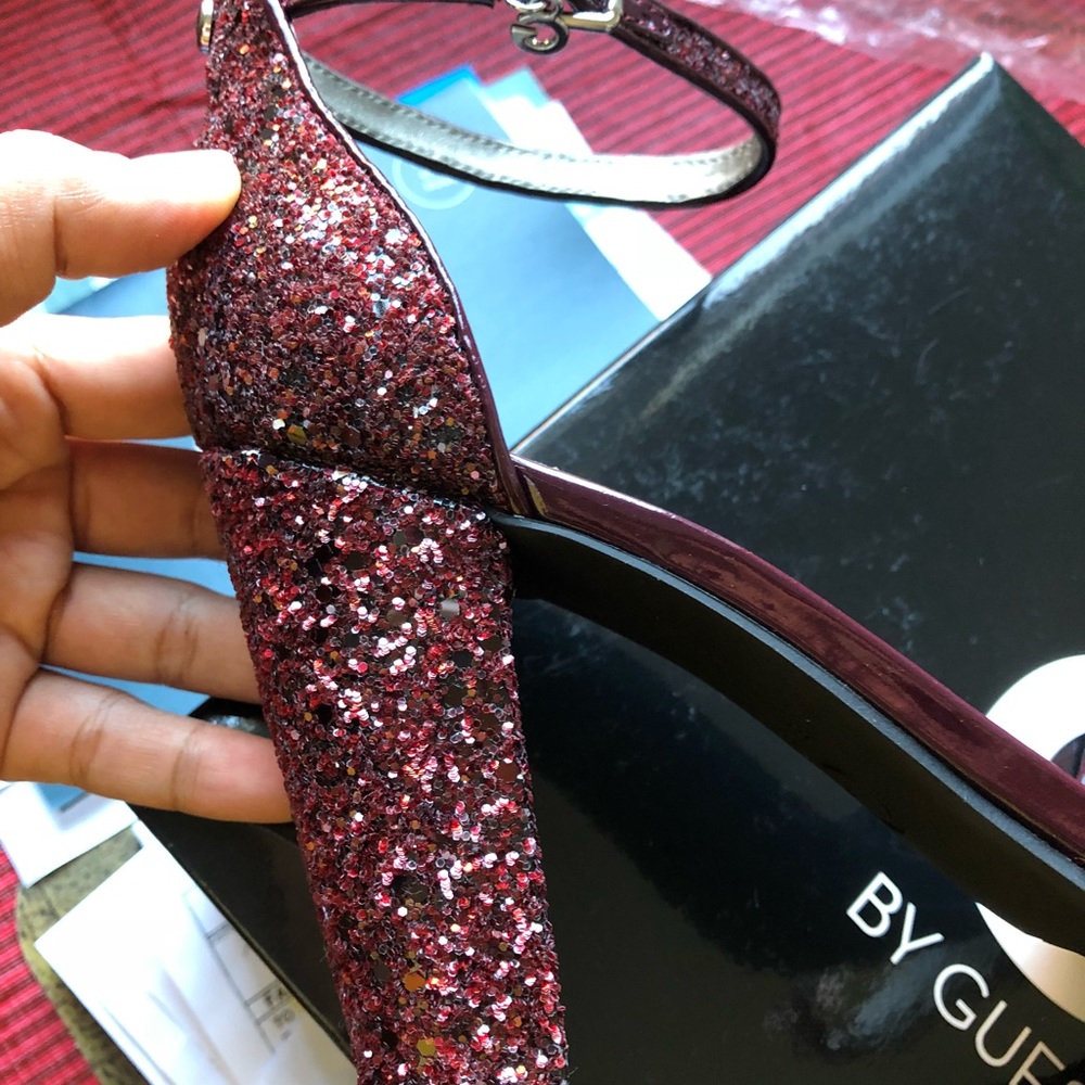 G by guess shantel sandal